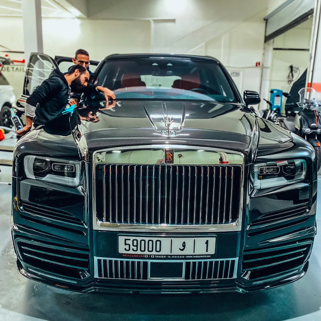 Rolls-Royce Cullinan en cours de traitement detailing chez Signature Auto Maroc